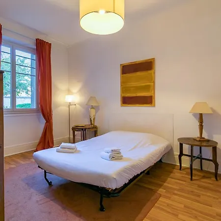 Le Chaussier, En Plein Centre De